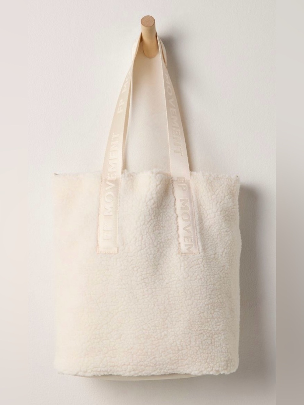 FP Movement by Free People ~ Slopes Sherpa Bucket Bag ~ Whipped Cream ~ NWT** - Picture 12 of 12